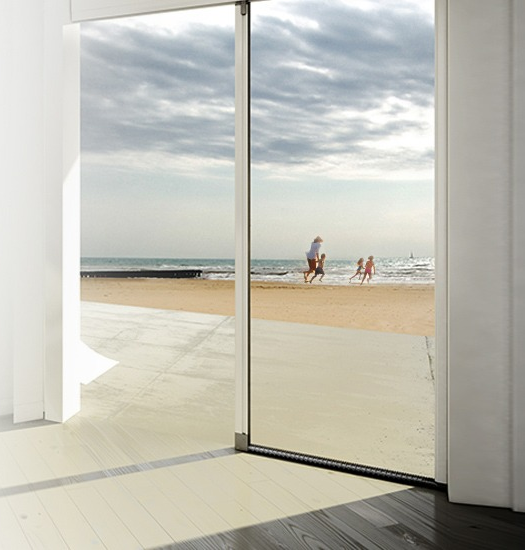 zanzariera bettio con vista spiaggia