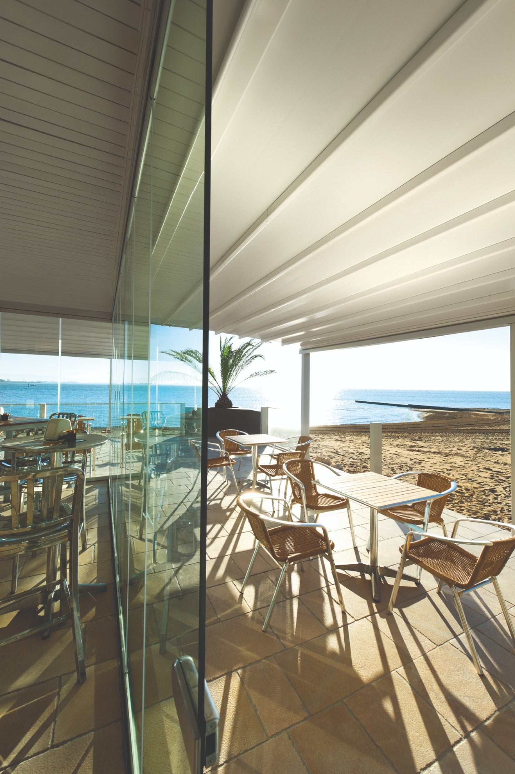 Level - pergola con tetto scorrevole in PVC - Pratic