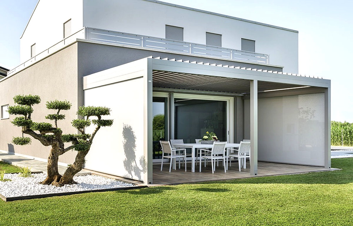 pergola joy bioclimatica gibus per giardino villa moderna