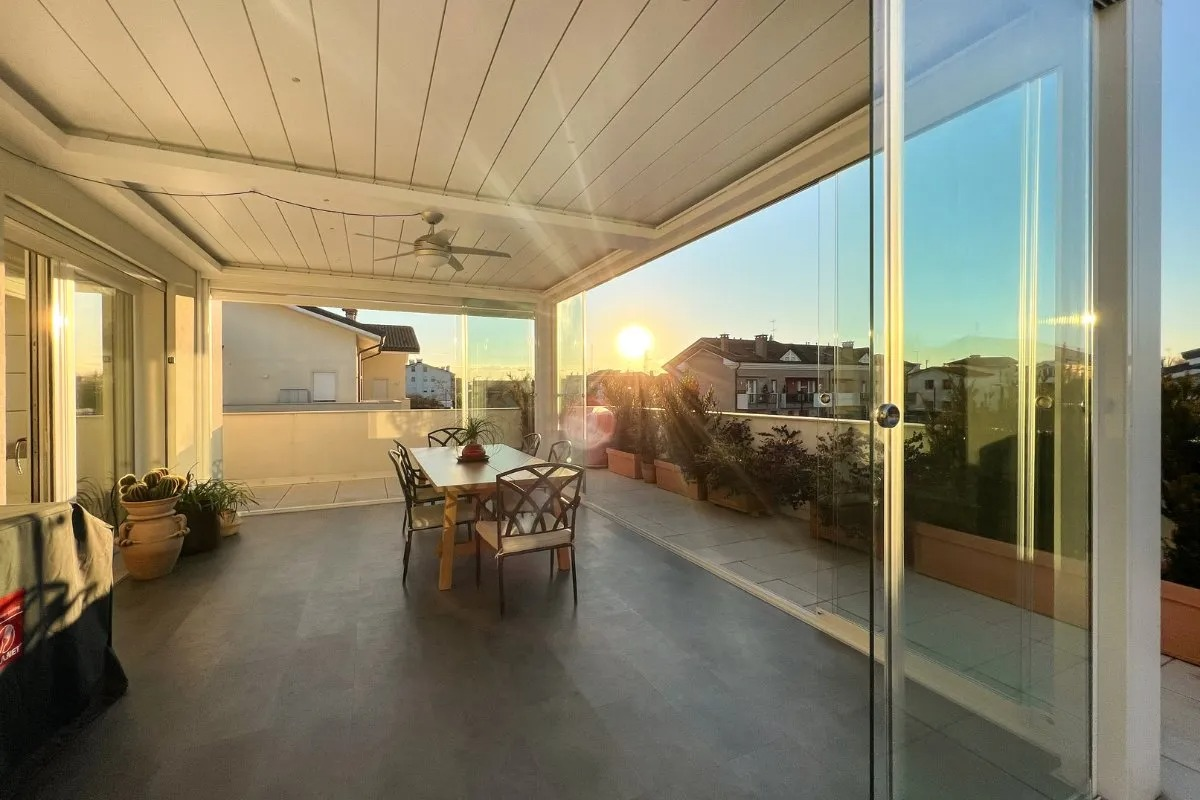 vetrate per pergole edilizia libera milano